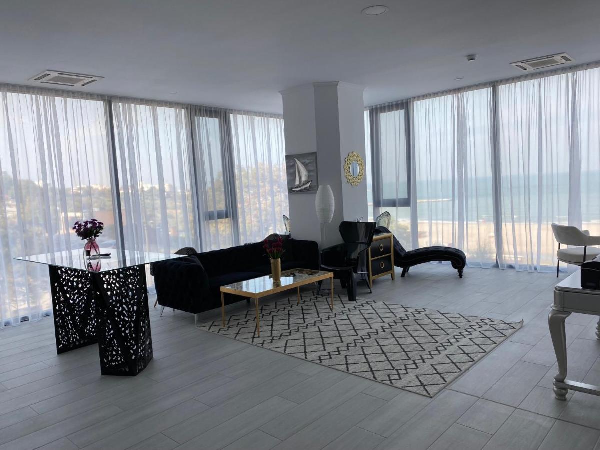 Maritimo Aparthotel 콘스탄차 외부 사진