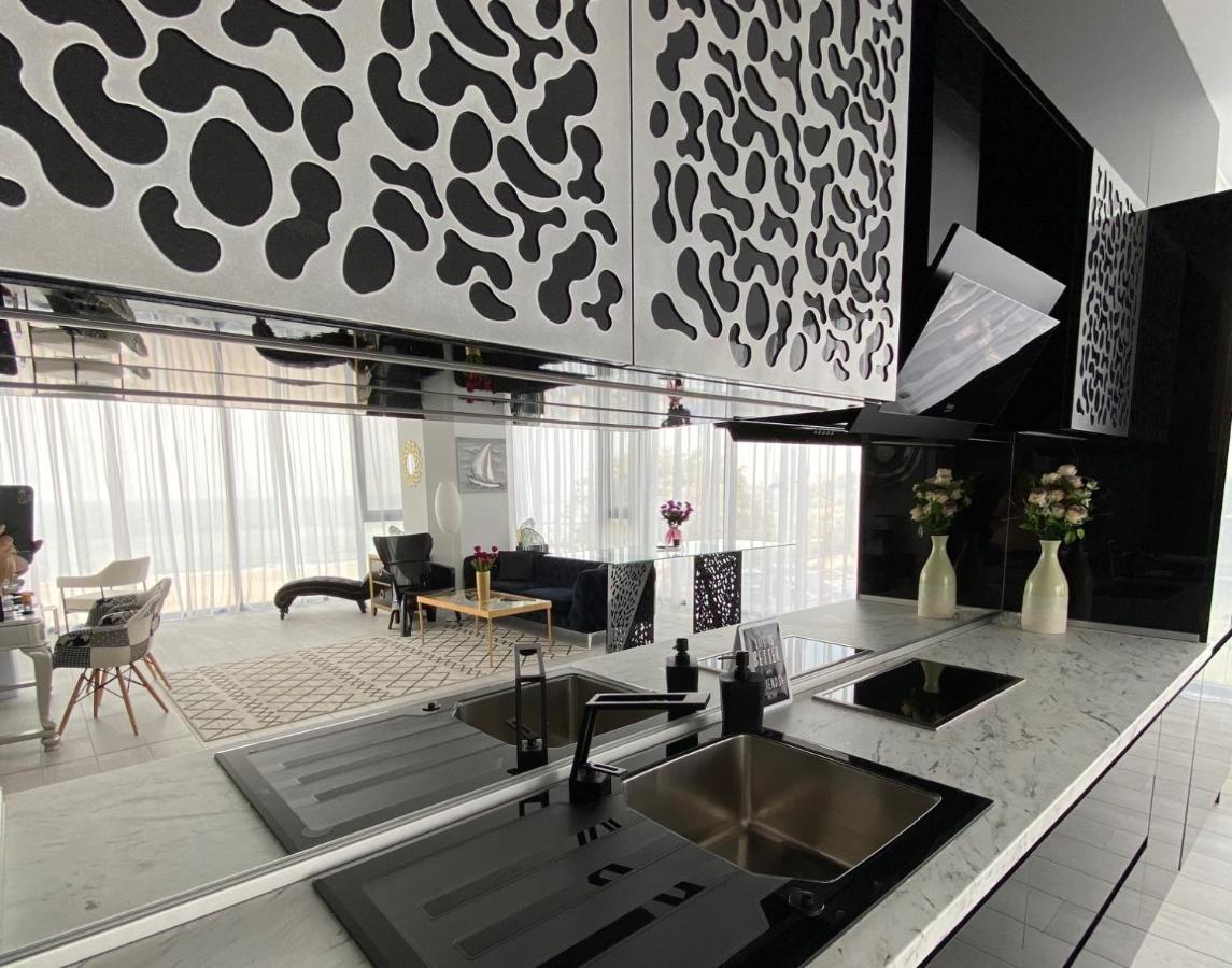 Maritimo Aparthotel 콘스탄차 외부 사진